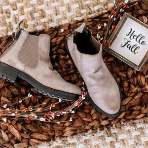 Made For Walking Blowfish Redsen Boots In Stone